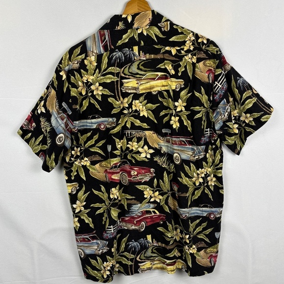 VTG Hilo Hattie Hawaiian Shirt Men ButtonUp Sz L Short Sleeve Aloha Tropical USA - Picture 3 of 7